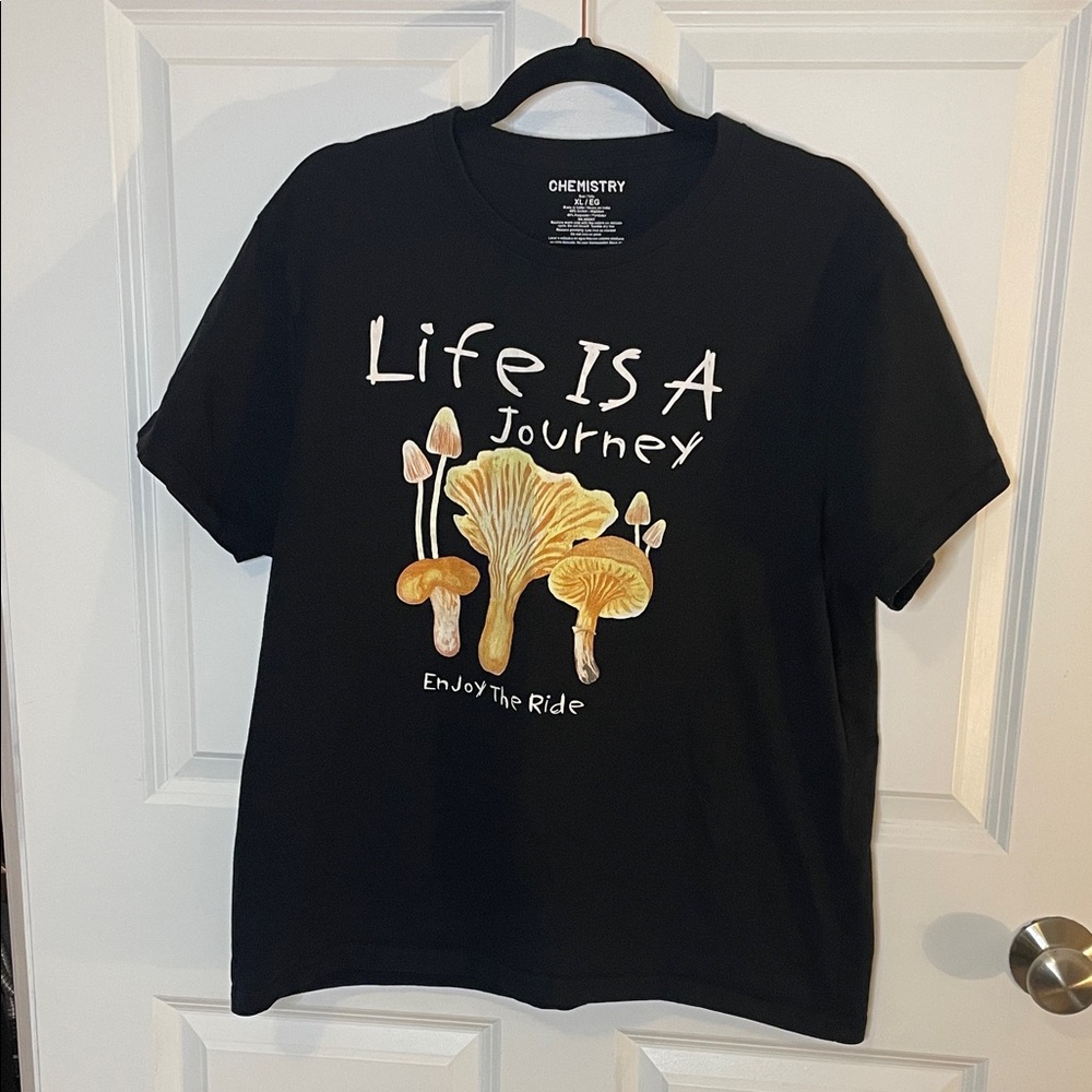 Chemistry Graphic Tee XL “Life Is A Journey” Mushroom Shirt Black unisex XL - Picture 1 of 5
